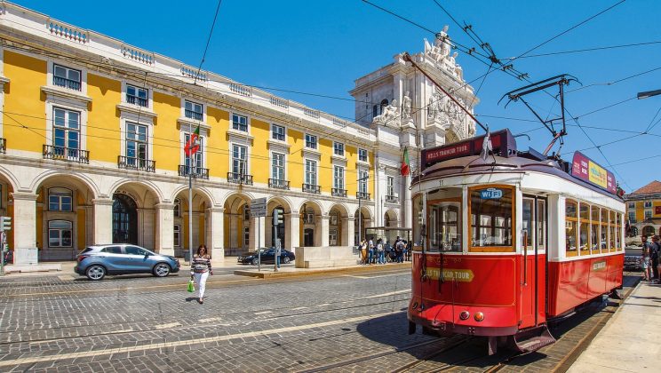 Lisszabon Látnivalók és Az Utazás Varázsa: Egy Felejthetetlen Utazás Lisszabonba